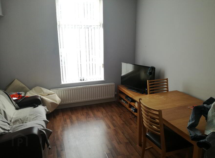 Apt 2, 7 Dunluce Avenue, Belfast, BT9 7AW