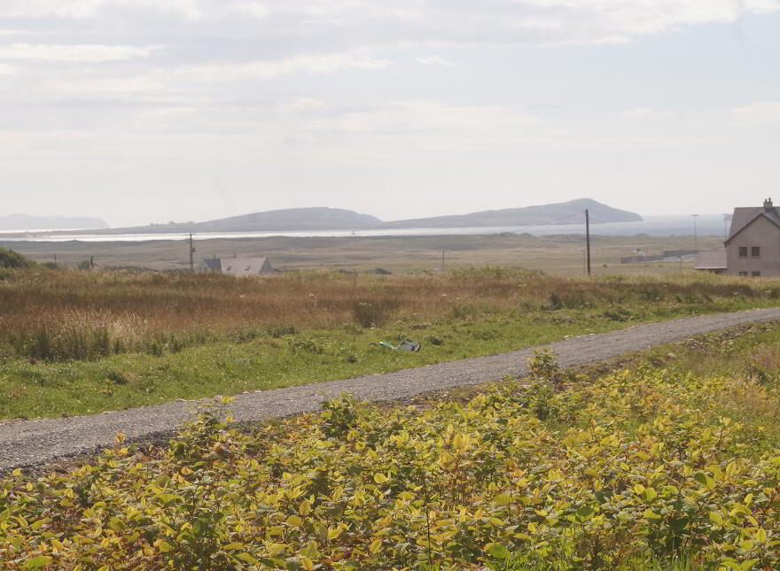 Carrickmagarvey, Sites, Derrybeg
