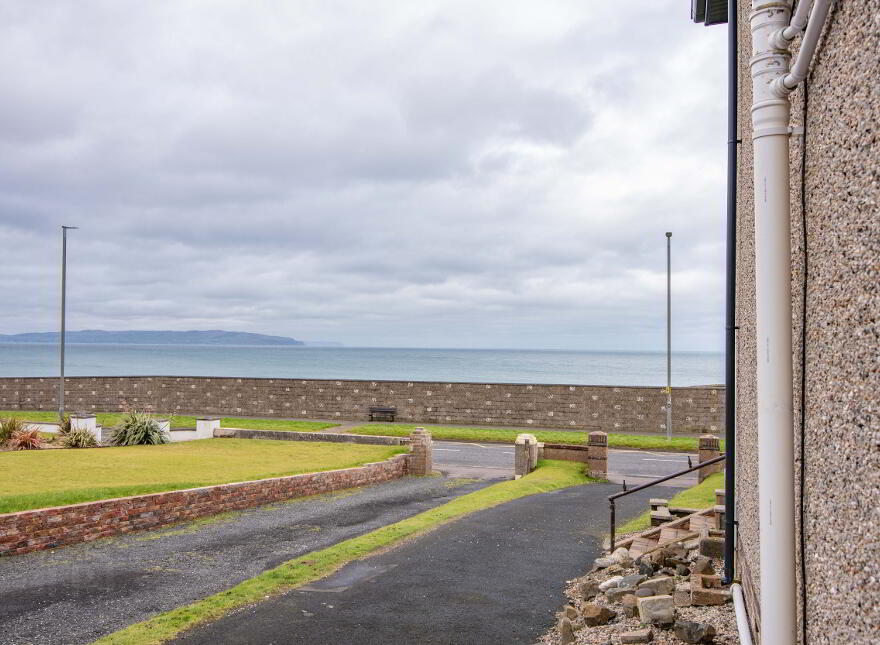 37 Strand Road, Portstewart, BT55 7LU