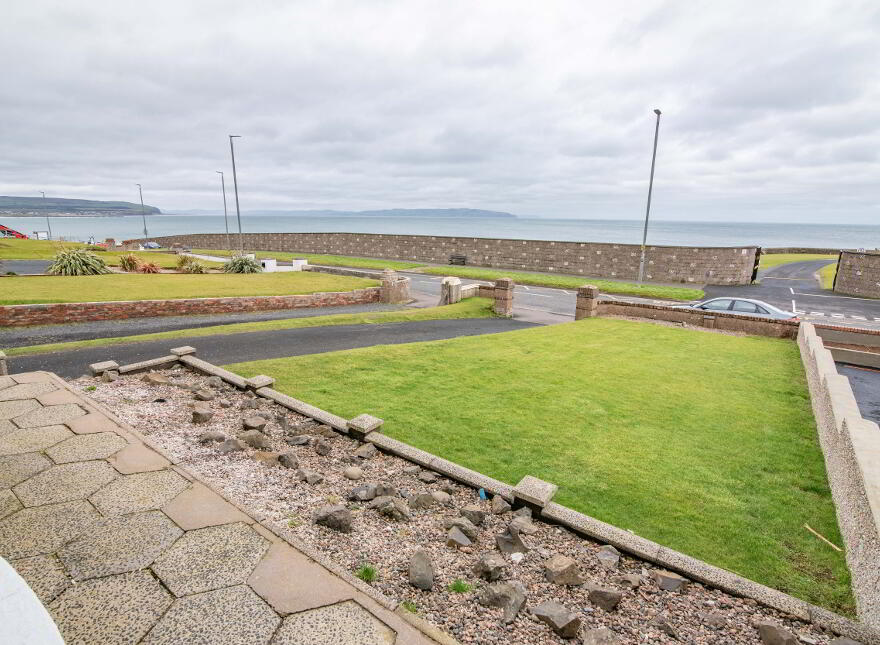 37 Strand Road, Portstewart, BT55 7LU