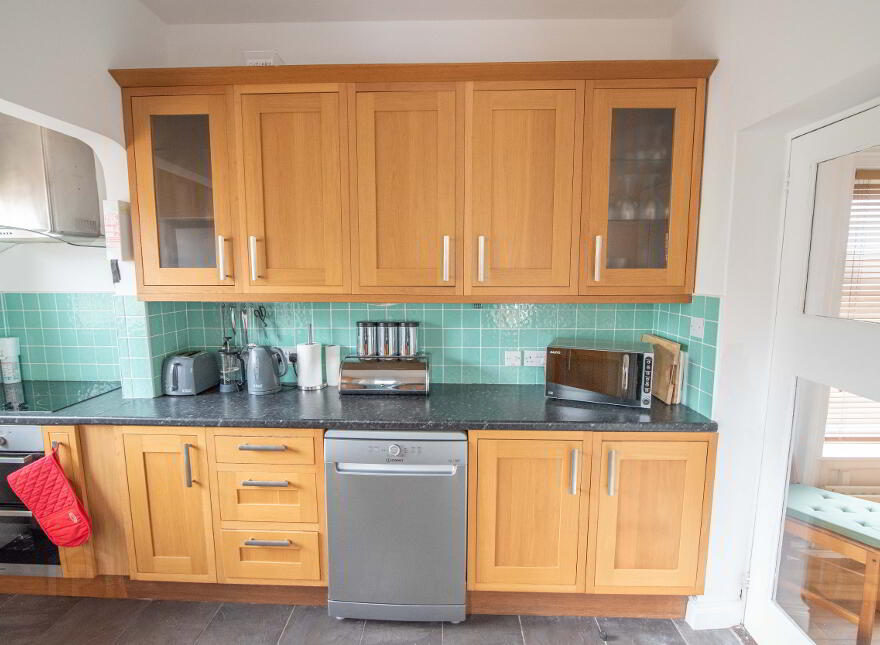 37 Strand Road, Portstewart, BT55 7LU