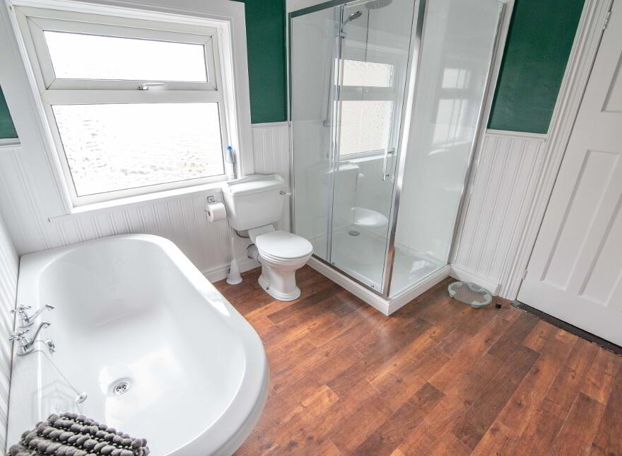 37 Strand Road, Portstewart, BT55 7LU
