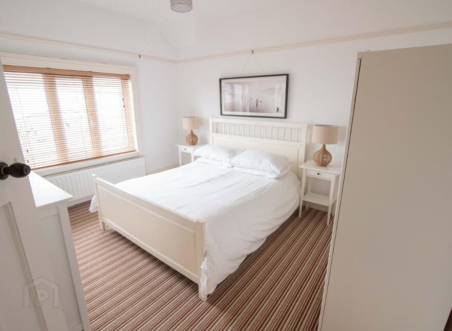 37 Strand Road, Portstewart, BT55 7LU