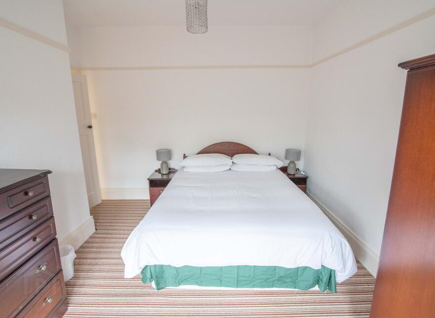 37 Strand Road, Portstewart, BT55 7LU