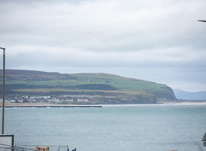 37 Strand Road, Portstewart, BT55 7LU