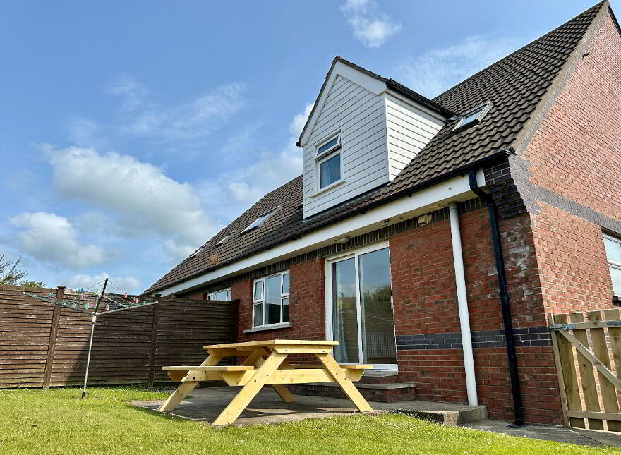 6 Lissadell Grove, Portstewart, BT55 7FB