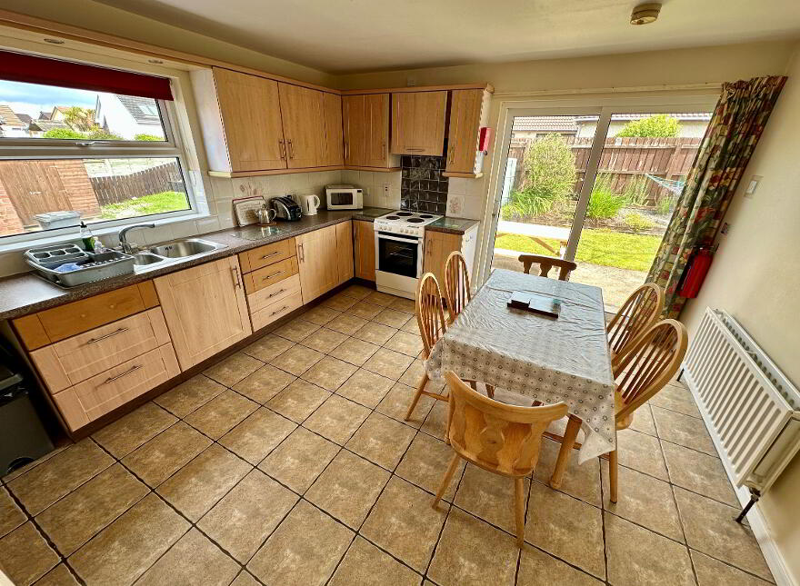6 Lissadell Grove, Portstewart, BT55 7FB