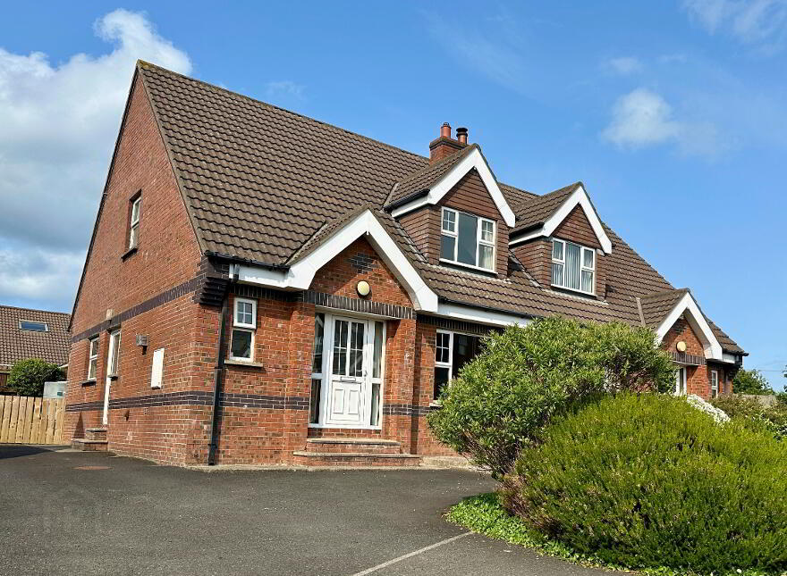 6 Lissadell Grove, Portstewart, BT55 7FB photo
