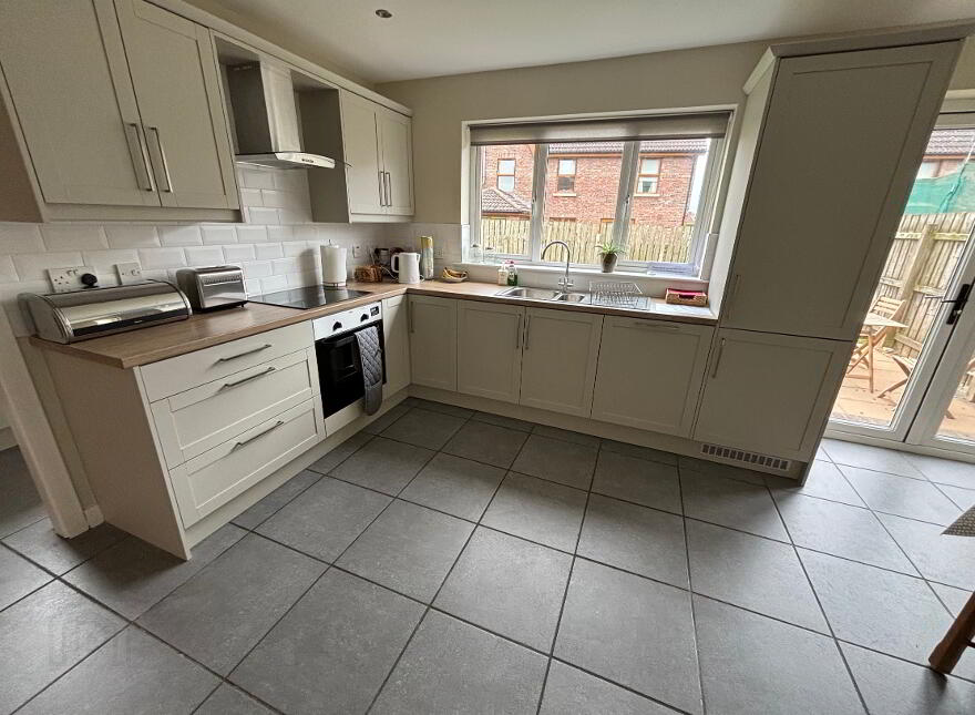 5 Millrush Drive, Portstewart, BT55 7FX