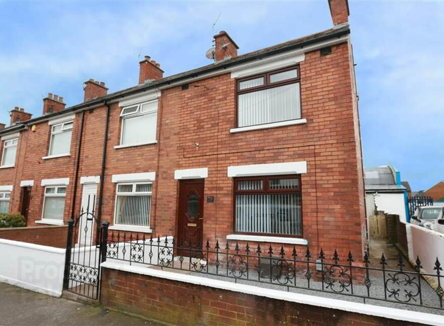 79 Loopland Park, Belfast, BT6 9DZ photo