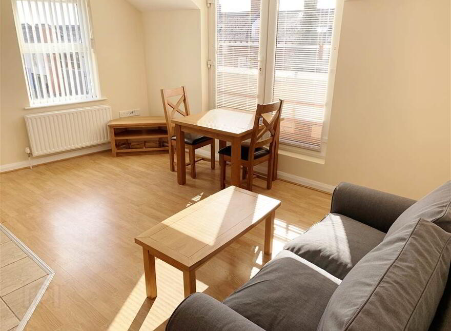 Apartment 9 202 206 Albertbridge Road, Belfast, BT5 4GY