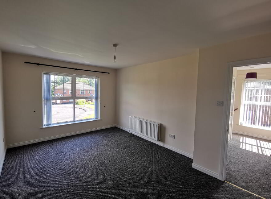 80A Rossdale, Londonderry, BT47 5RD