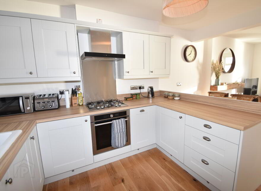 Apartment 3, 62 The Promenade, Portstewart, BT55 7AF