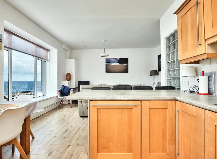 64 The Promenade, Portstewart, BT55 7AF