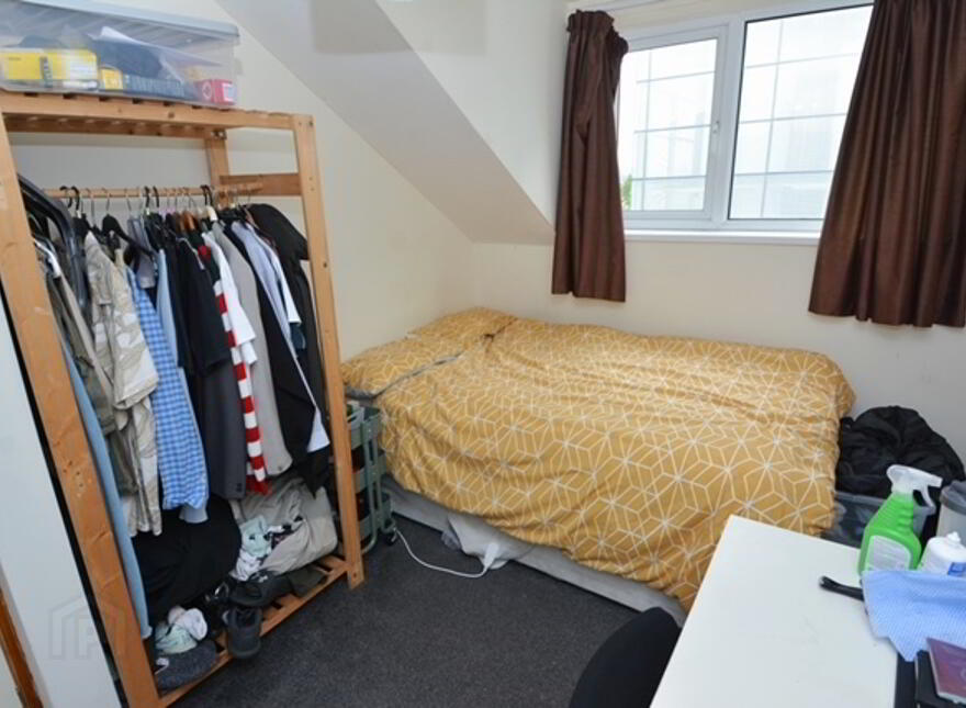 67 Dunluce Avenue, Lisburn Road, Belfast, BT9 7AW