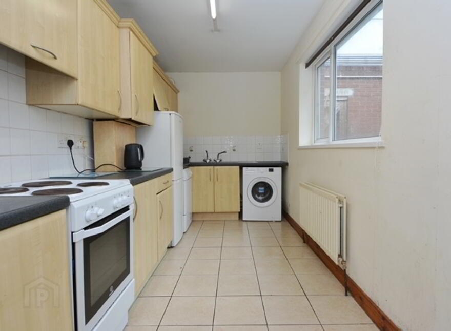 67 Dunluce Avenue, Lisburn Road, Belfast, BT9 7AW