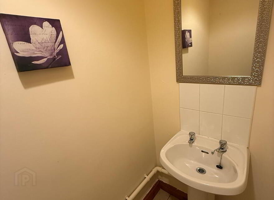 67 Dunluce Avenue, Lisburn Road, Belfast, BT9 7AW