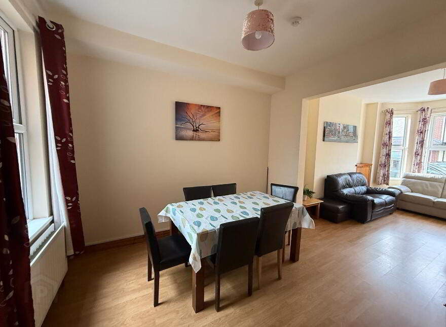 67 Dunluce Avenue, Lisburn Road, Belfast, BT9 7AW