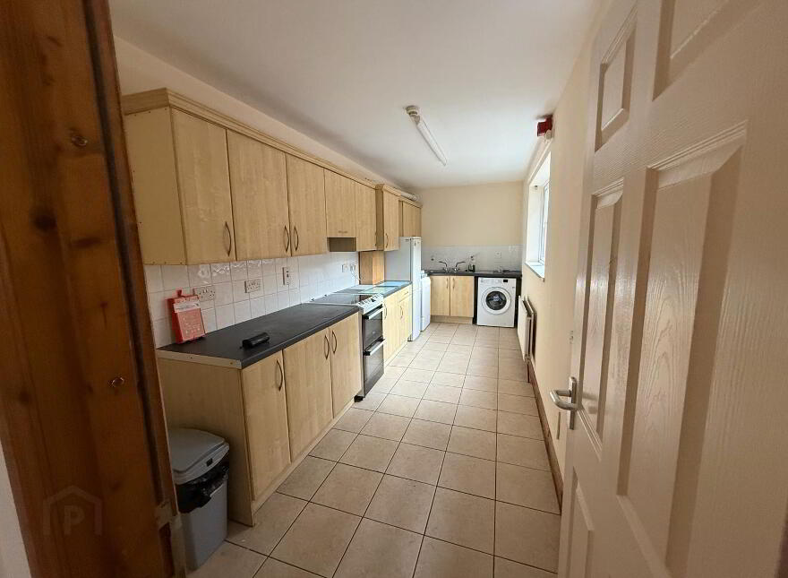 67 Dunluce Avenue, Lisburn Road, Belfast, BT9 7AW