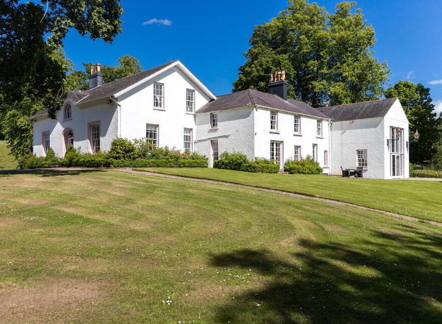 Ballyaughlis Lodge, 238 Ballylesson Road, Drumbo, Lisburn, BT27 5TS