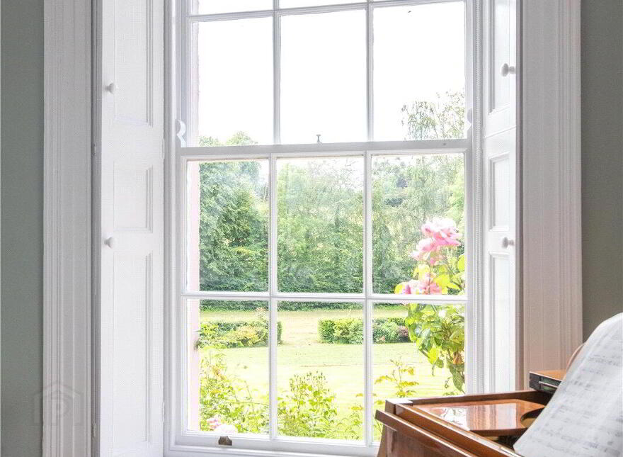 Ballyaughlis Lodge, 238 Ballylesson Road, Drumbo, Lisburn, BT27 5TS