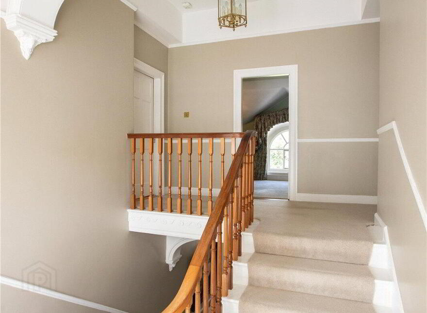 Ballyaughlis Lodge, 238 Ballylesson Road, Drumbo, Lisburn, BT27 5TS