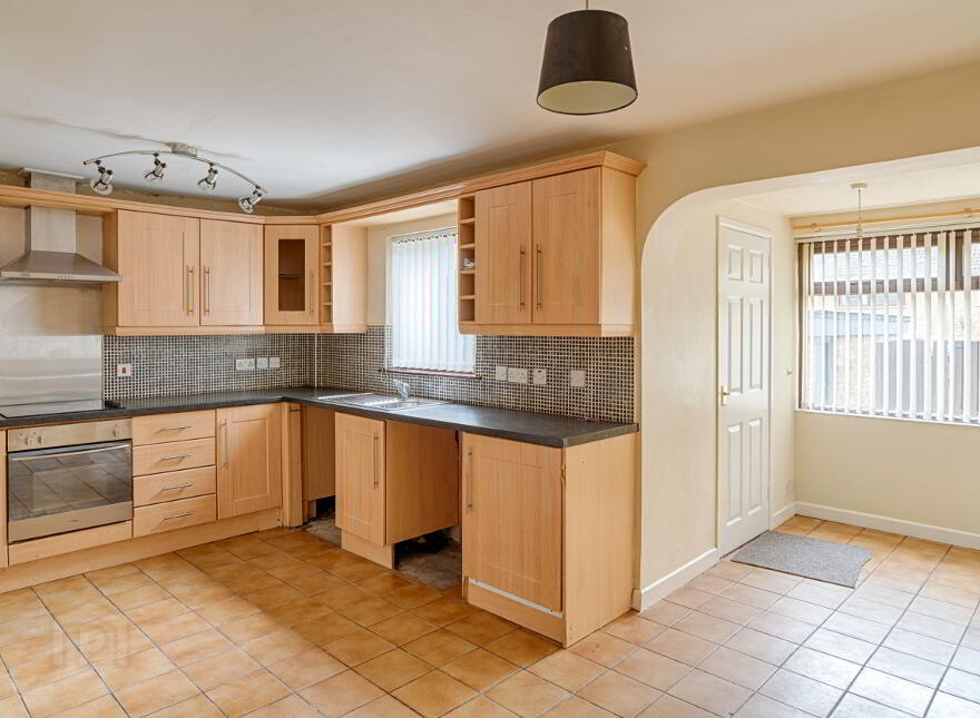 311 Pinebank, Tullygally, Craigavon, BT65 5BZ