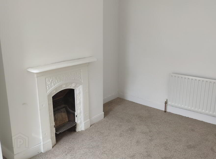 25 Holm Terrace, Dromore, BT25 1HN