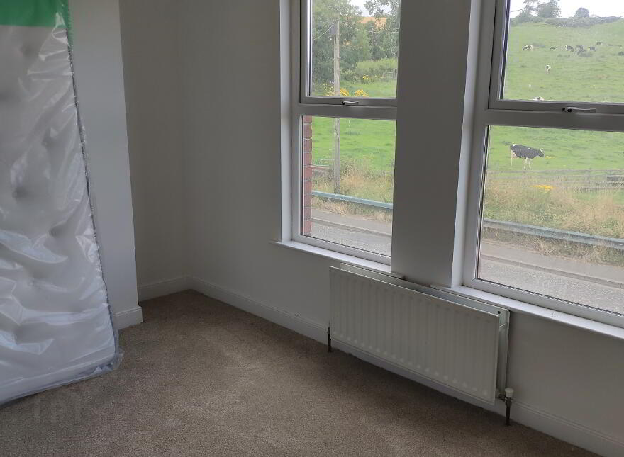 25 Holm Terrace, Dromore, BT25 1HN