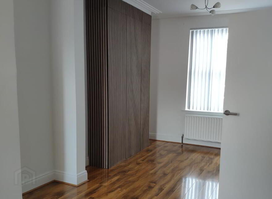 25 Holm Terrace, Dromore, BT25 1HN