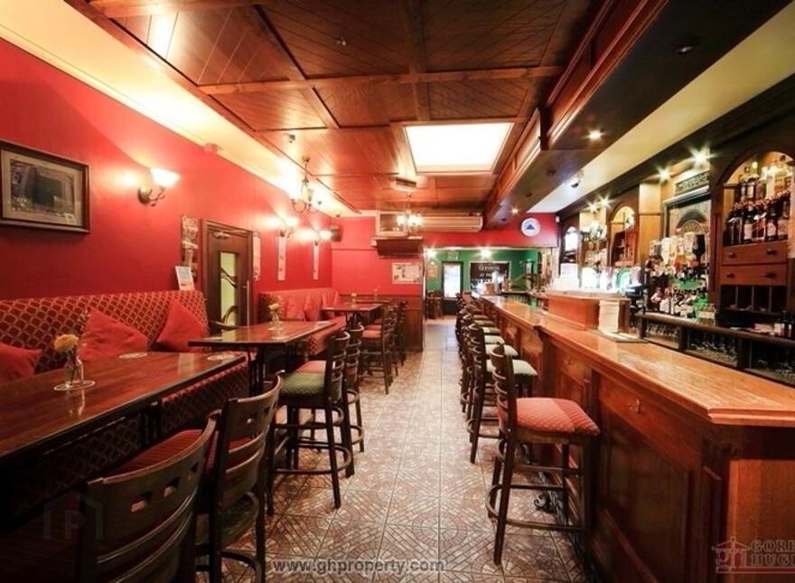 "Priors @ High St", Ballinamore, N41VX22