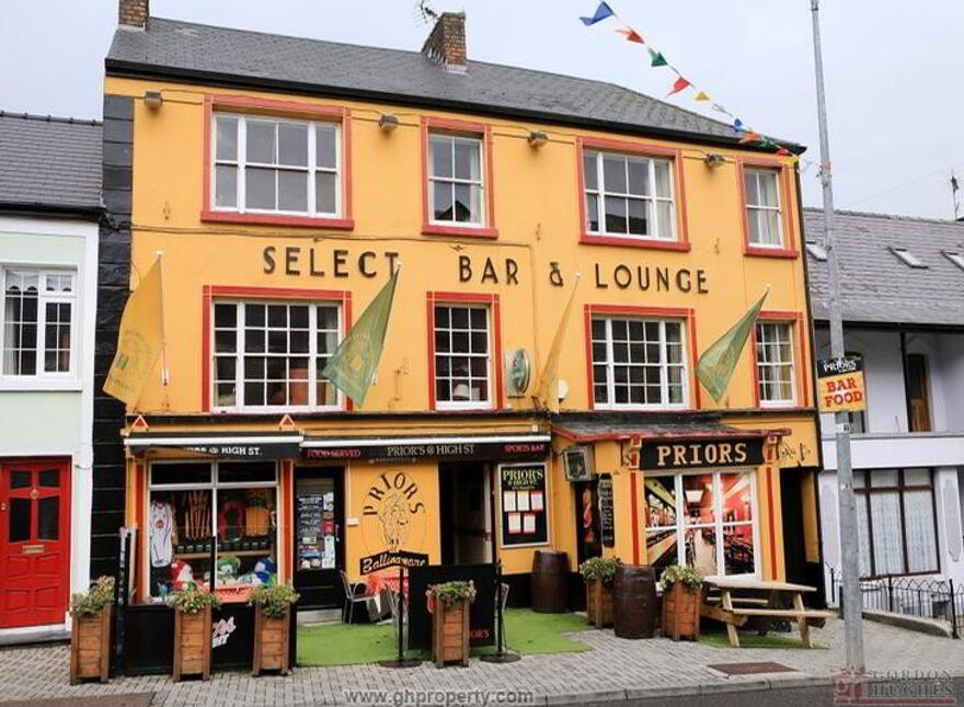 "Priors @ High St", Ballinamore, N41VX22