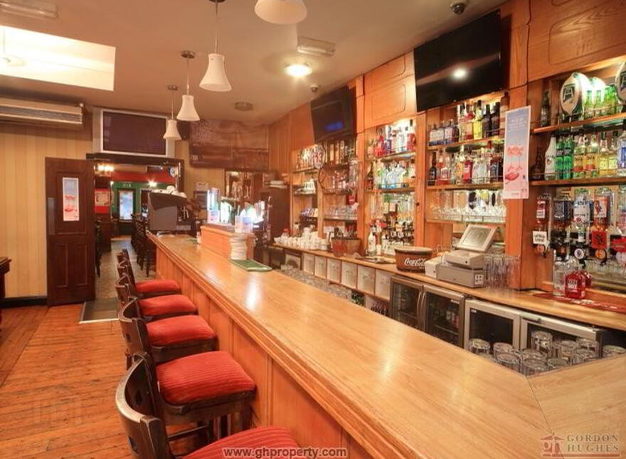 "Priors @ High St", Ballinamore, N41VX22