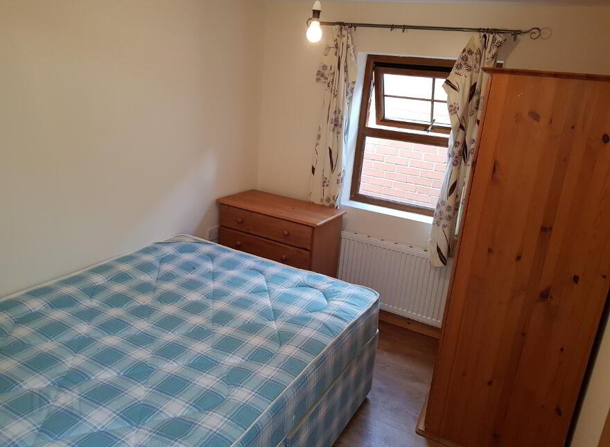 Unit 3, 1 Stranmillis Gardens, Belfast, BT9 5AS