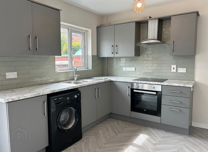20 Palmerston Park, Belfast, BT4 1PZ