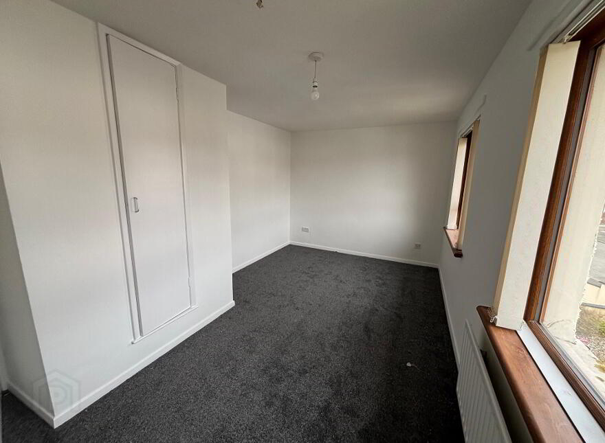 28 Laurelmount Road, Coleraine, BT51 3BA