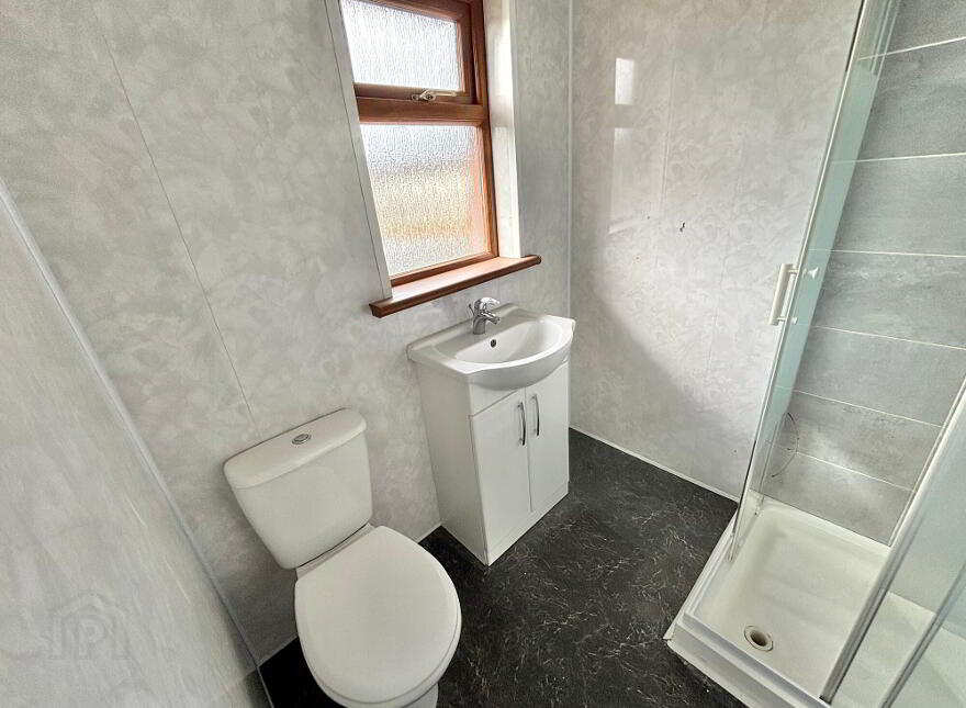 28 Laurelmount Road, Coleraine, BT51 3BA