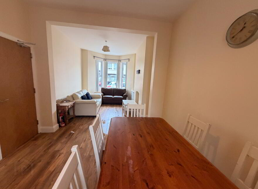 39 Ulsterville Gardens, Lisburn Road, Belfast, BT9 7BA