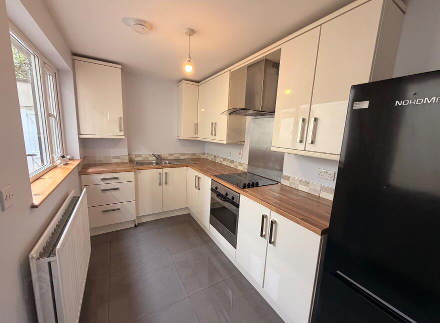 39 Ulsterville Gardens, Lisburn Road, Belfast, BT9 7BA
