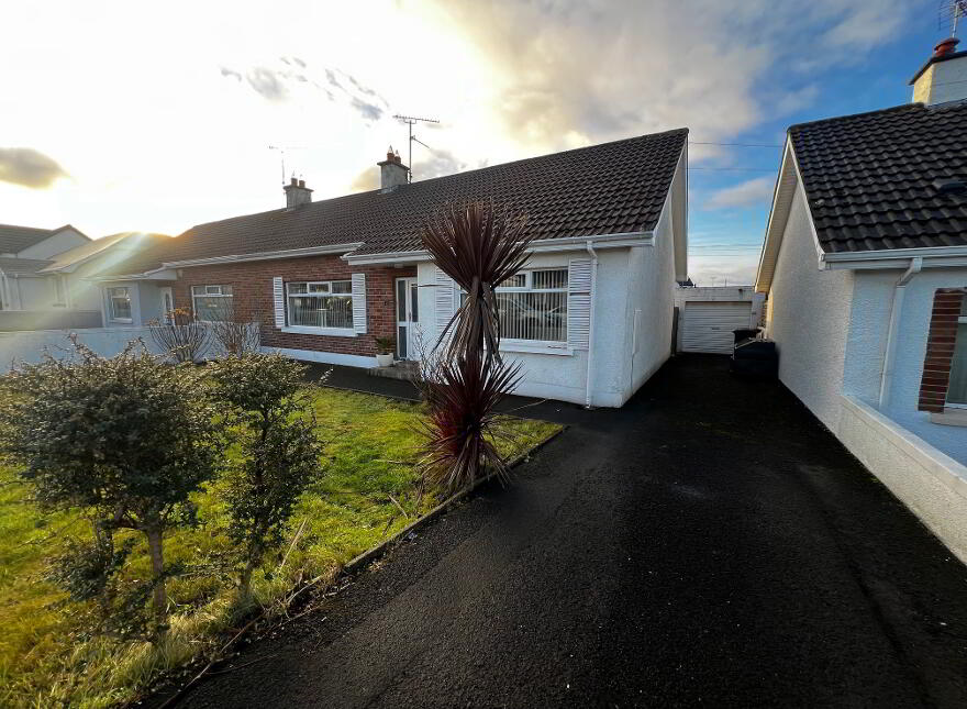 62 Station Road, Portstewart, BT55 7HQ photo