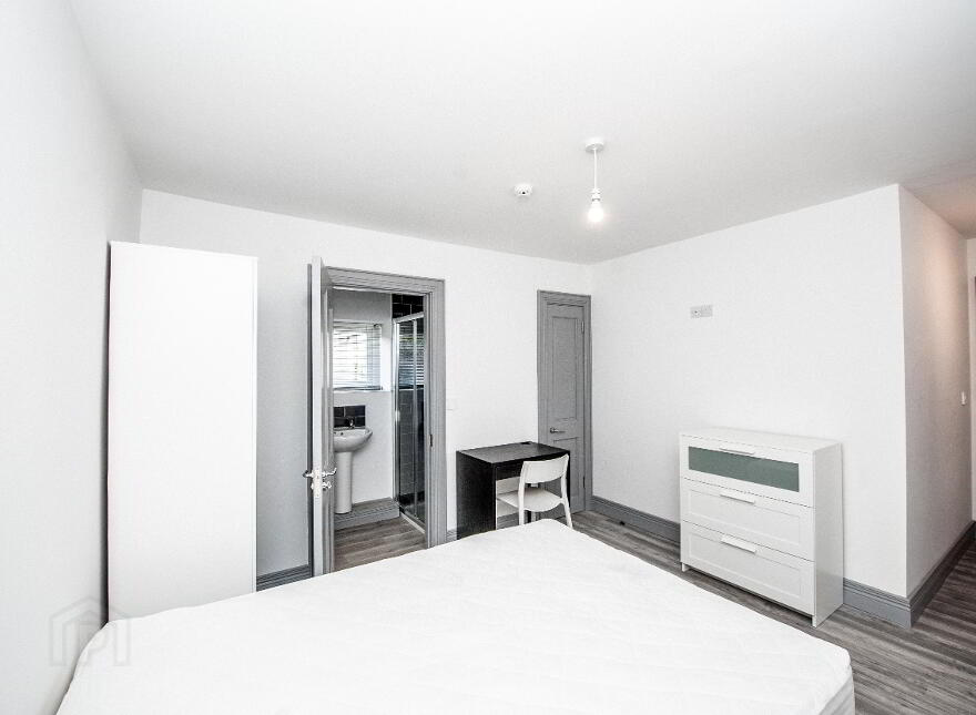19a Northland Road, Derry, BT48 7HZ