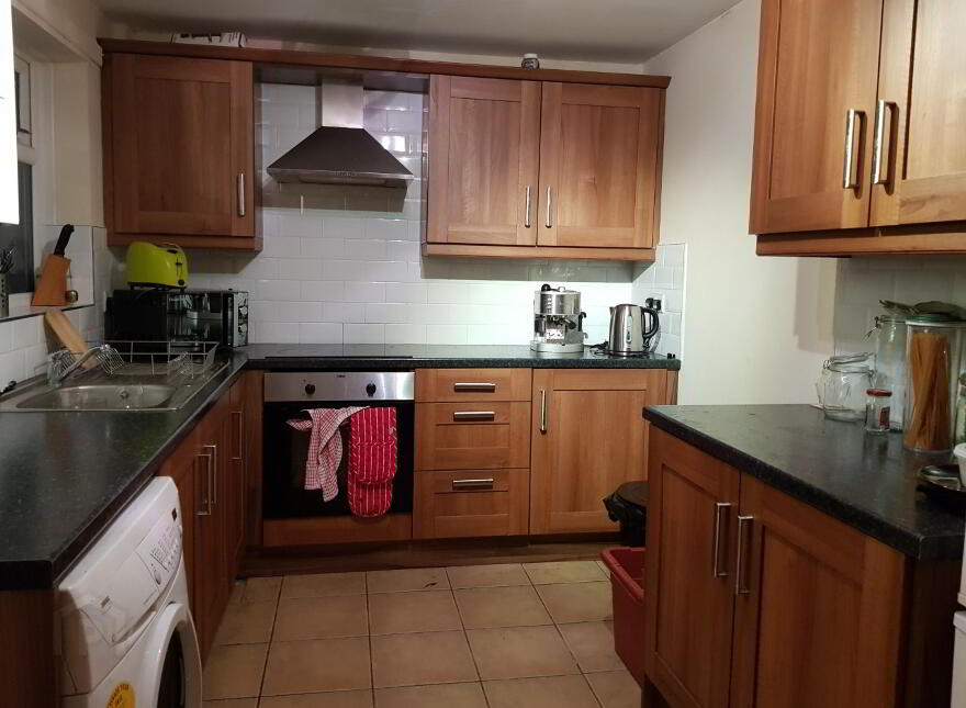 22 Rathcool Street, Lisburn Road, Belfast, BT9 7GA