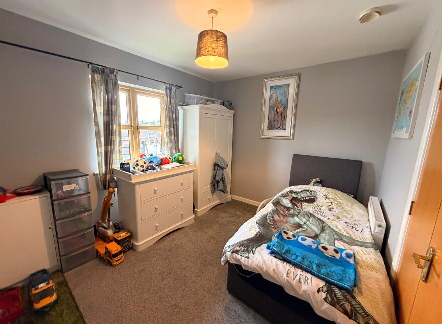 35 Woodrow Gardens, Saintfield, Ballynahinch, BT24 7WG