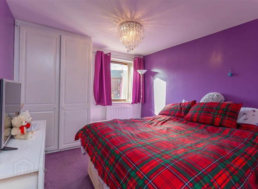 37 St Johns Wharf, 1-3 Laganbank Road, Belfast, BT1 3LT
