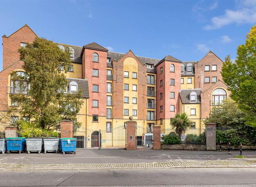 37 St Johns Wharf, 1-3 Laganbank Road, Belfast, BT1 3LT