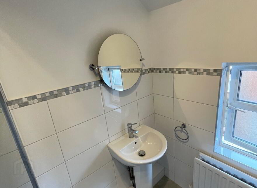 28 Whitehall Parade, Belfast, BT7 3GX