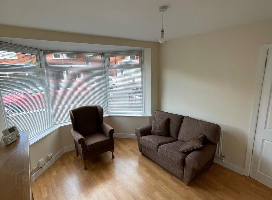 28 Whitehall Parade, Belfast, BT7 3GX