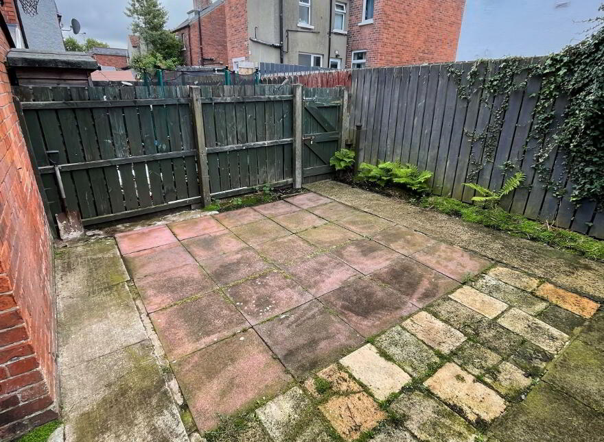 28 Whitehall Parade, Belfast, BT7 3GX