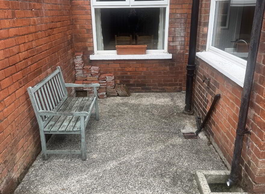28 Whitehall Parade, Belfast, BT7 3GX