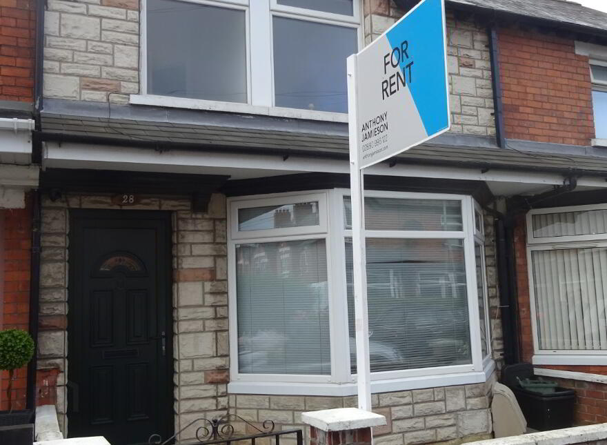 28 Whitehall Parade, Belfast, BT7 3GX